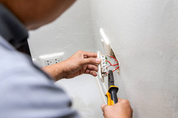  England, AR Electrician Pros